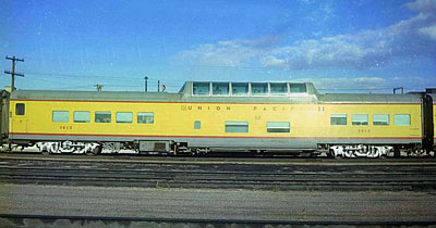Union Pacific Vista-dome 7013