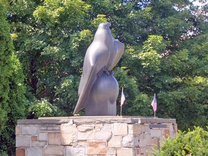 World War 2 Eagle Statue in Worcester